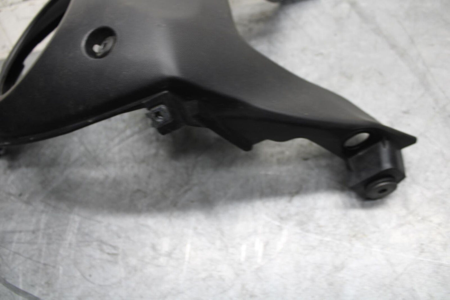 2015 Yamaha FZ07 GAS TANK FUEL CELL COVER FAIRING COWL BB531