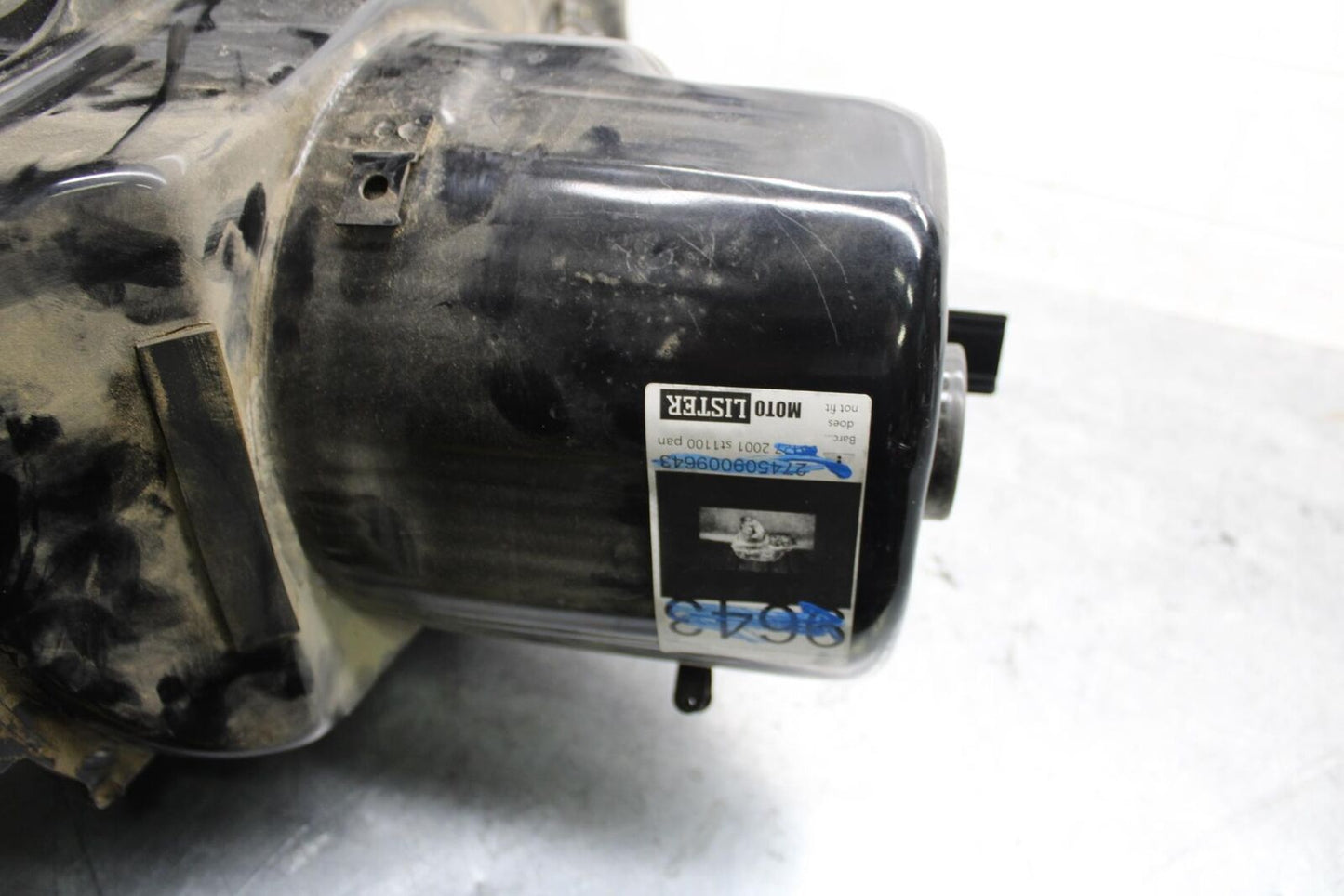 2001 Honda ST1100 GAS TANK FUEL CELL PETROL RESERVOIR BB77