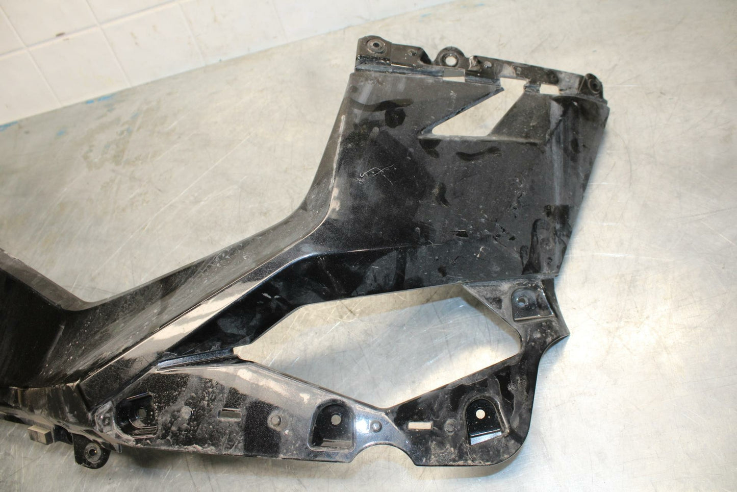 18-22 KAWASAKI NINJA 400 EX400 ABS LEFT LOWER BOTTOM BELLY SIDE FAIRING BB416