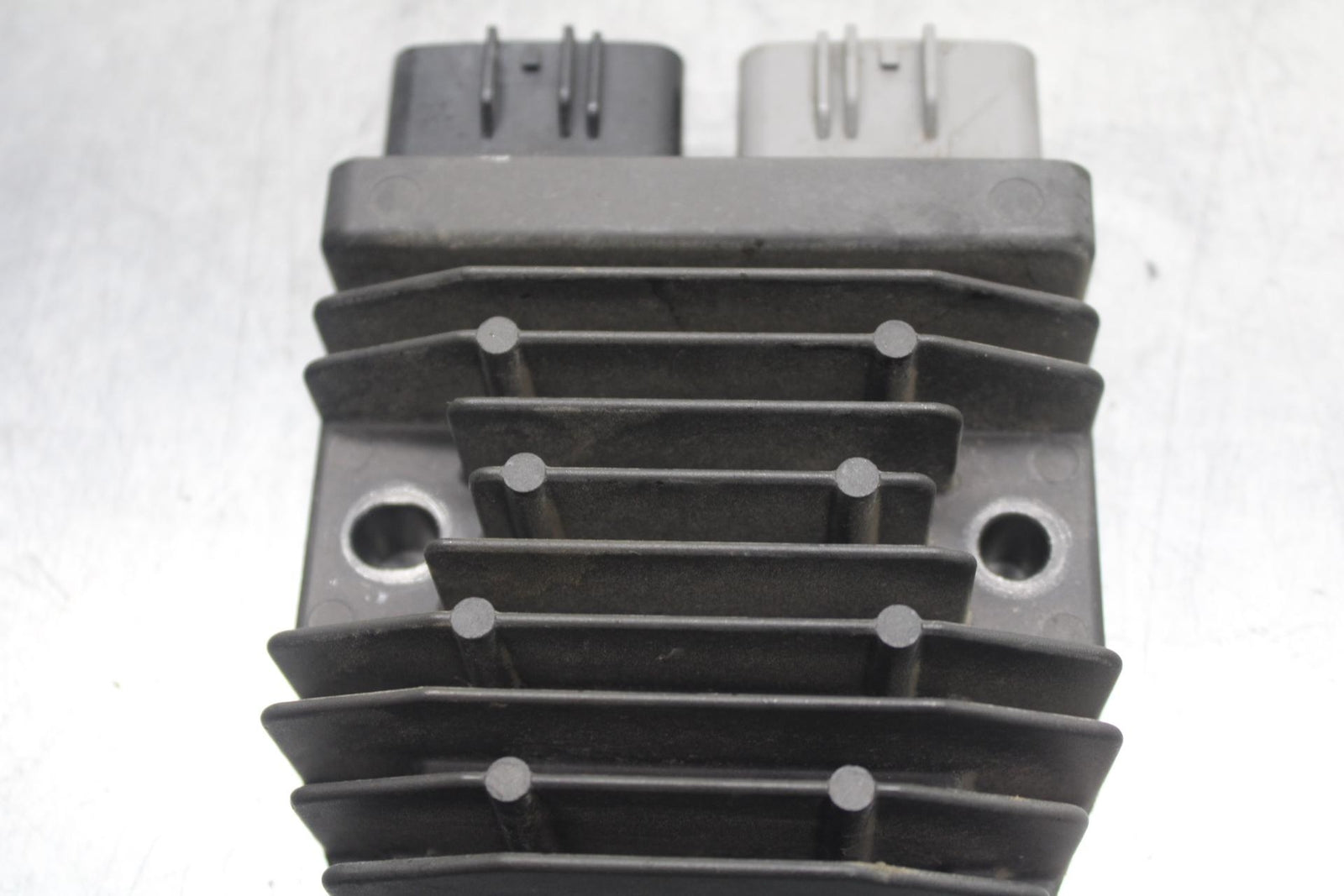 2016 BMW S1000R ABS RECTIFIER VOLTAGE REGULATOR BB604
