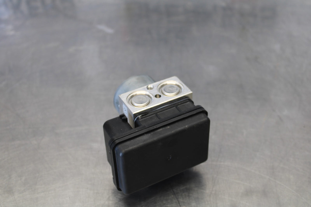 24 APRILIA TUONO V4 1100 FACTORY ABS ABS PUMP UNIT MODULE BB887