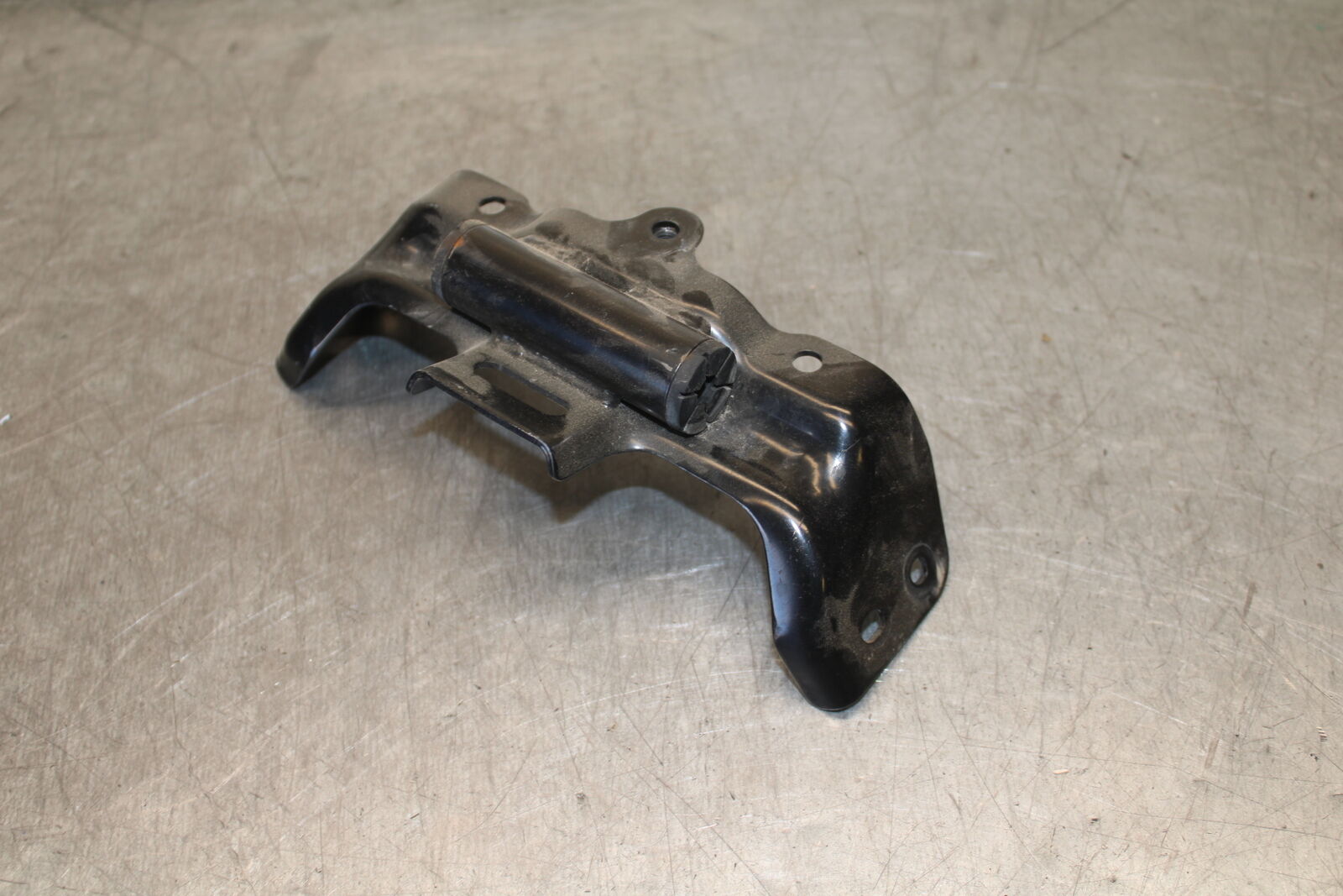 13-15 HONDA CBR500R GAS TANK FUEL CELL PETROL RESERVOIR BRACKET MOUNT BB704