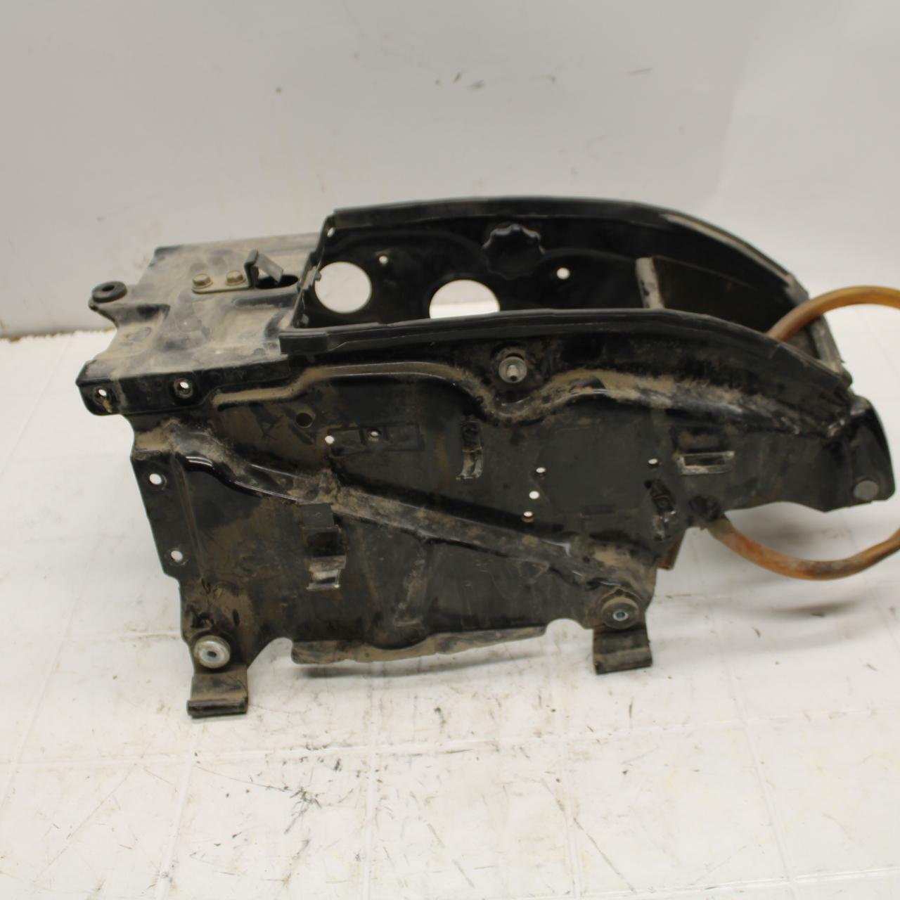78-79 HONDA GOLDWING 1000 GAS CAP COVER  PANELSUPPORT FAIRING BRACKET BB406
