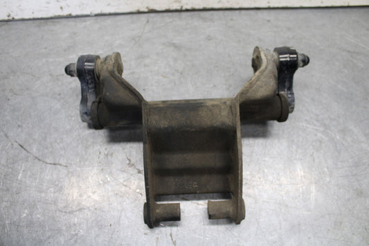 85-86 SUZUKI MADURA 1200 REAR BACK SHOCK ABSORBER MOUNT  BB691