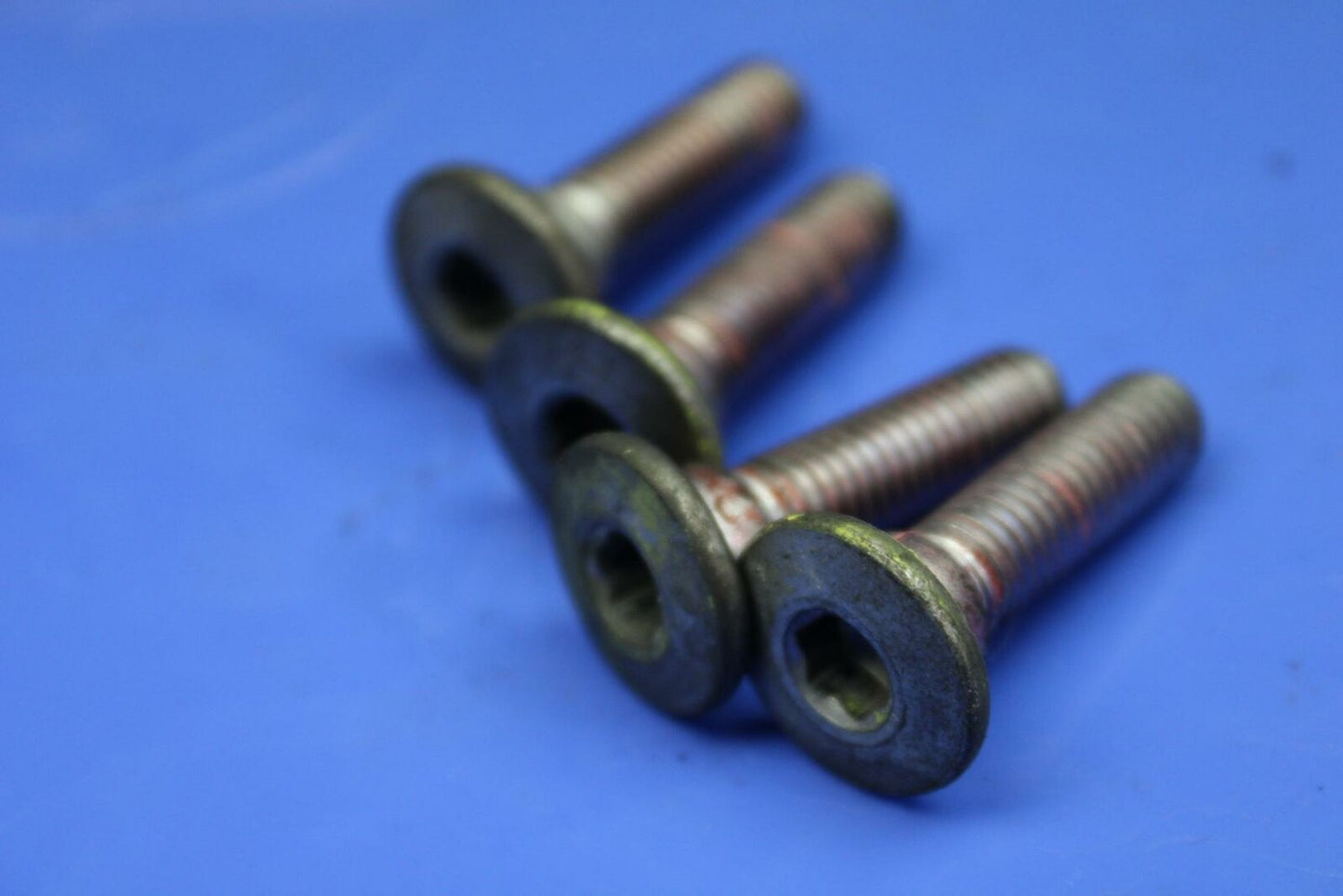 06-07 KAWASAKI NINJA ZX10R REAR BACK BRAKE ROTOR BOLTS DISC HARDWARE  BB186