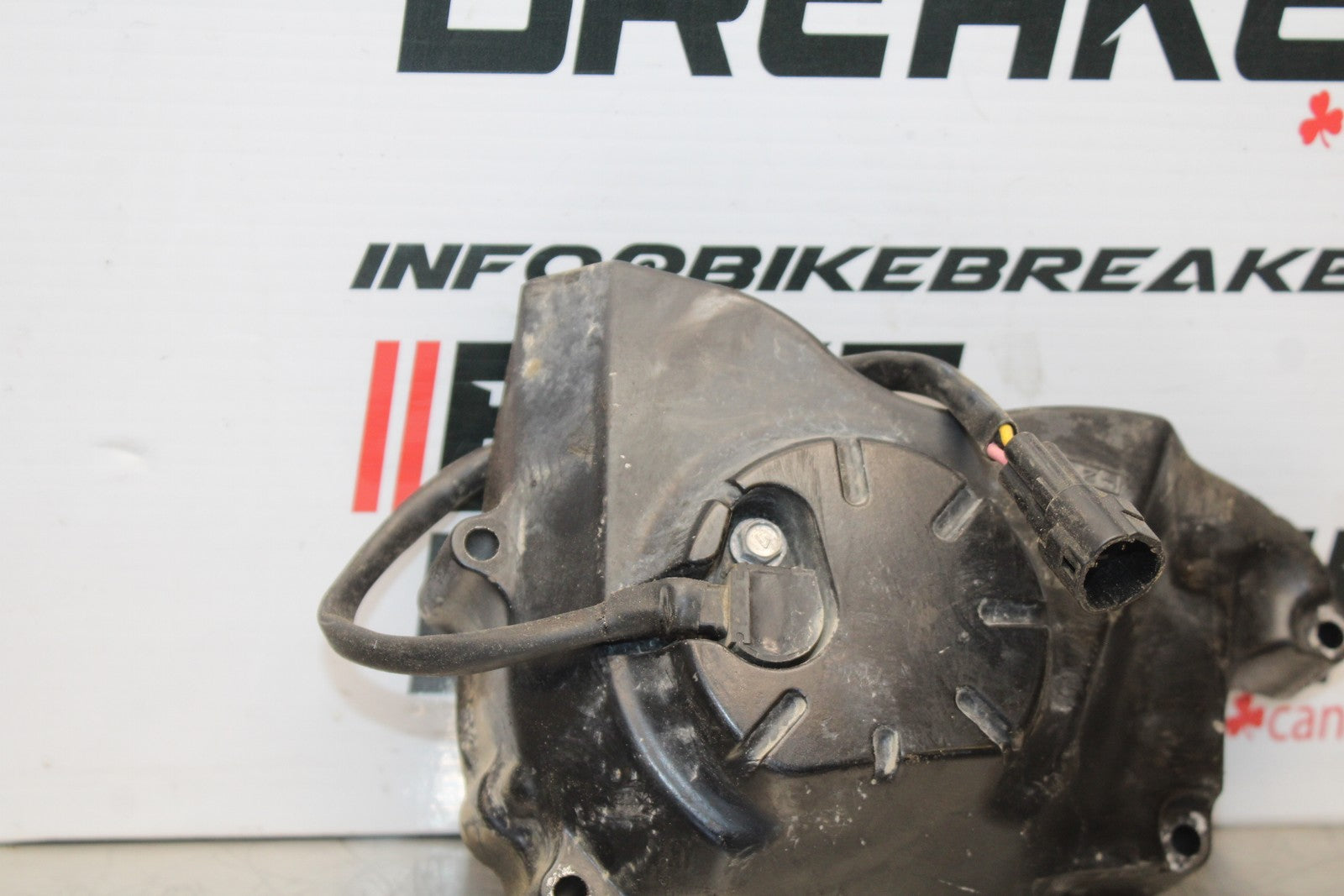 07-08 KAWASAKI NINJA ZX6R ENGINE SPROCKET COVER 14026-0040-11E BB203