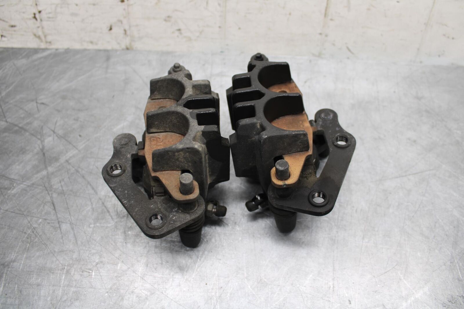 15-17 KAWASAKI EX 650 NINJA  EX 650 ABS RIGHT LEFT FRONT BRAKE CALIPER  BB494