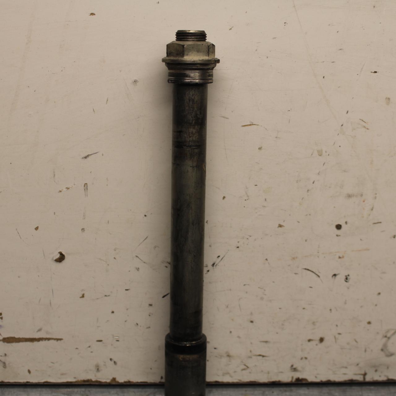 11-23 SUZUKI GSXR 750 FRONT WHEEL RIM AXLE PIVOT BOLT BB630