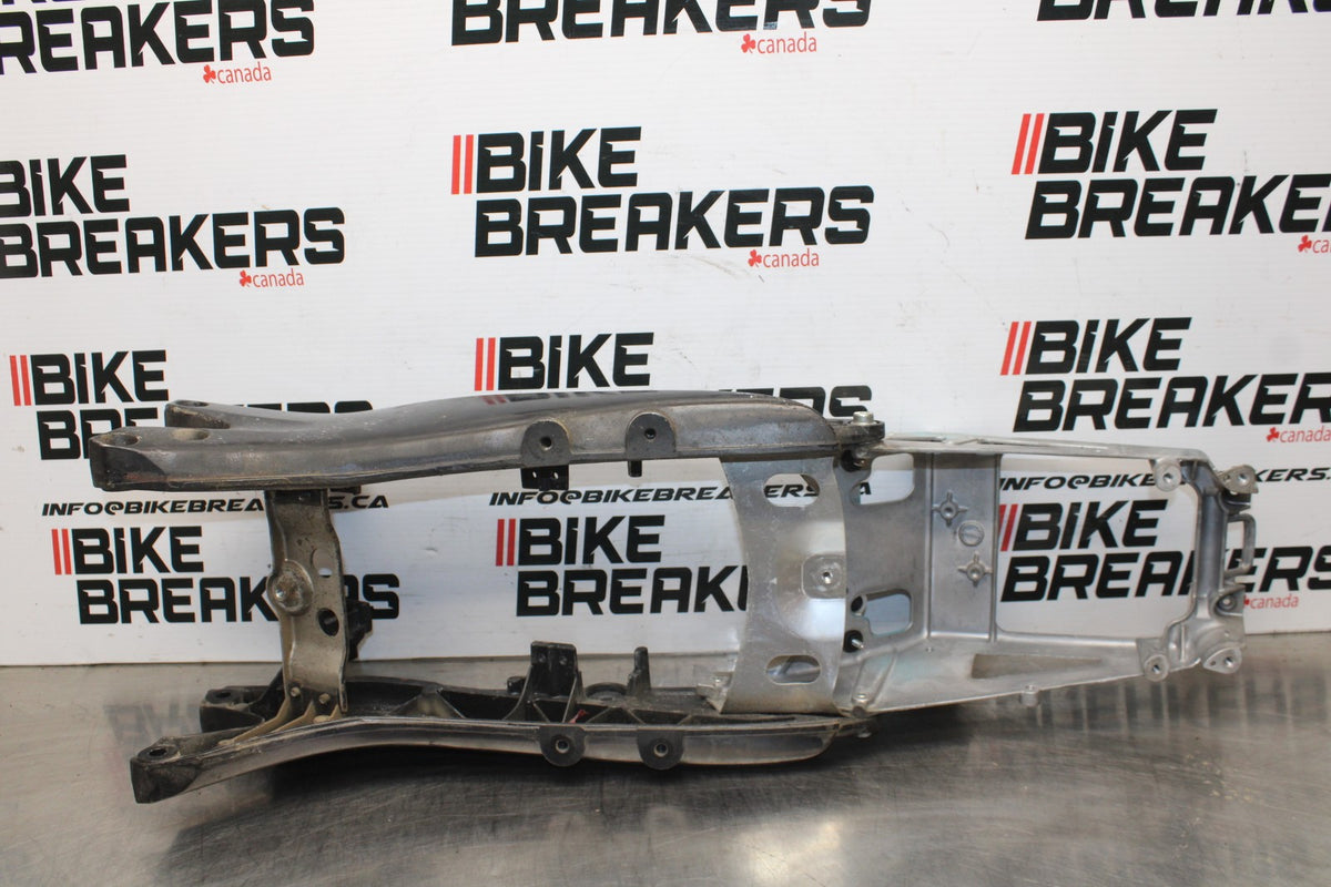 06-07 SUZUKI GSXR600 REAR SUBFRAME BACK SUB FRAME BB836