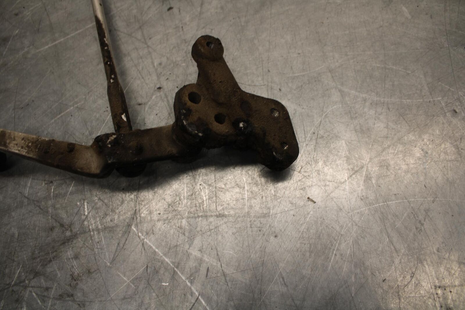 08-10 SUZUKI GSXR750 SHIFTER LINKAGE  LINK PEDAL 25525-01H00 25600-01H01 bb476