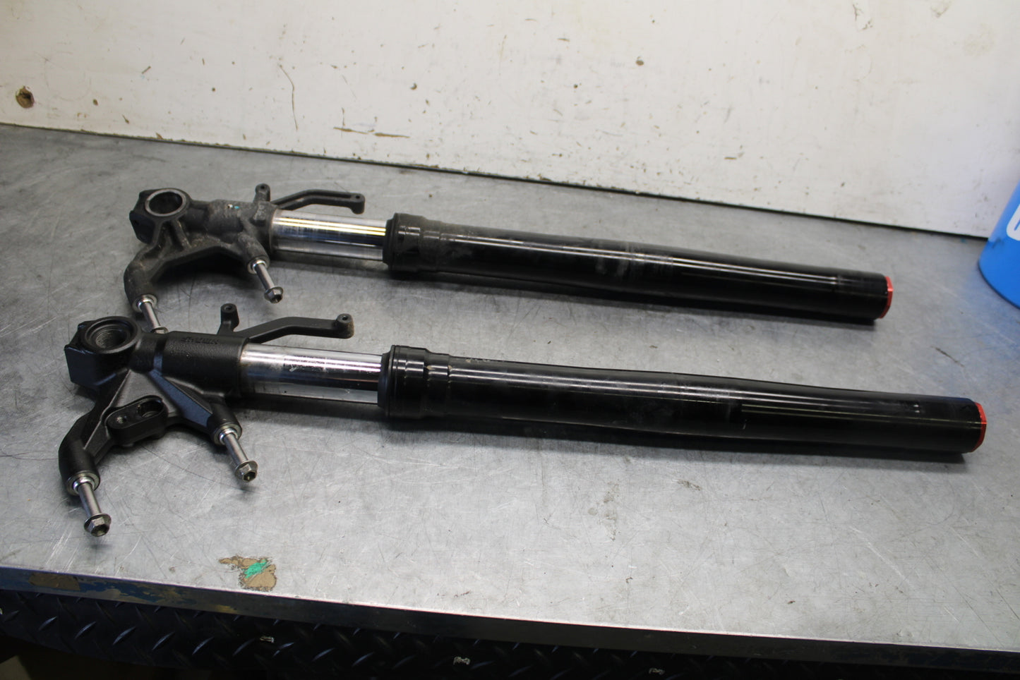 13-18 KAWASAKI NINJA ZX6R FRONT FORKS SHOCK SUSPENSION SET PAIR  BB682