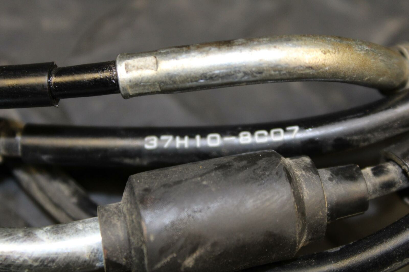 08-09 SUZUKI GSXR750 THROTTLE CABLES LINES BB 179