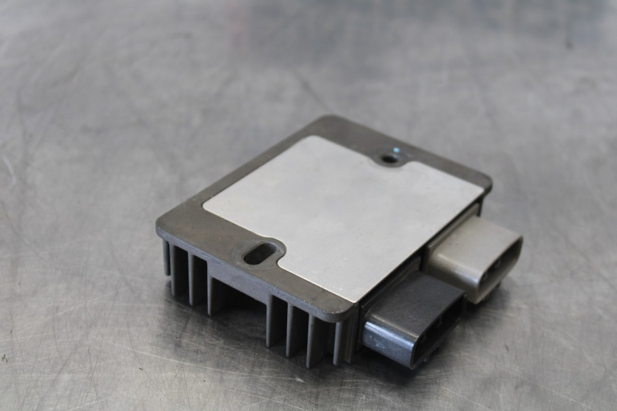 20-23 APRILIA RS660 RECTIFIER VOLTAGE REGULATOR BB889