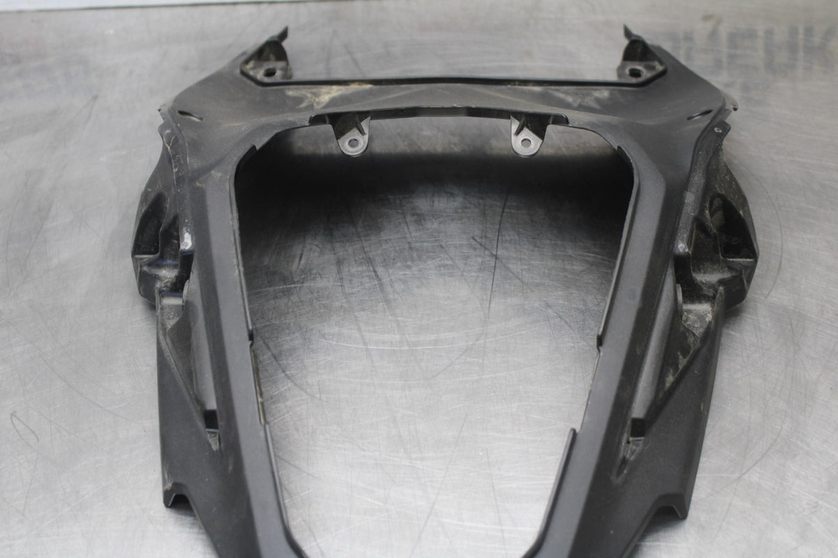24-25 KAWASAKI NINJA 500 ABS CENTER REAR BACK TAIL FAIRING COWL BB899