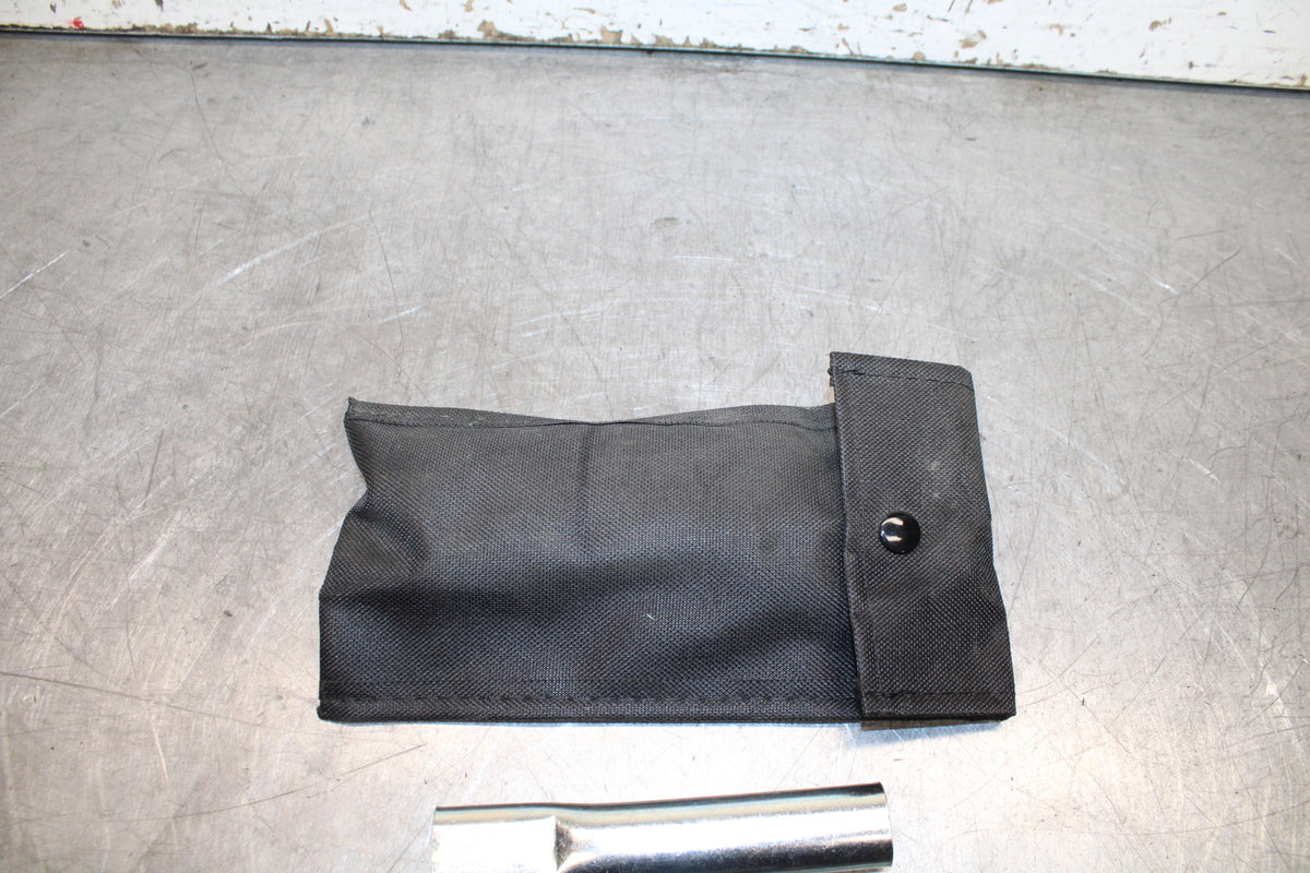 24 KAWASAKI NINJA 500 ABS STOCK TOOLS OEM TOOL BAG KIT SET BB730