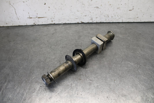 08-09 YAMAHA YZF R6S REAR AXLE BACK WHEEL RIM PIVOT BOLT AXEL  BB690