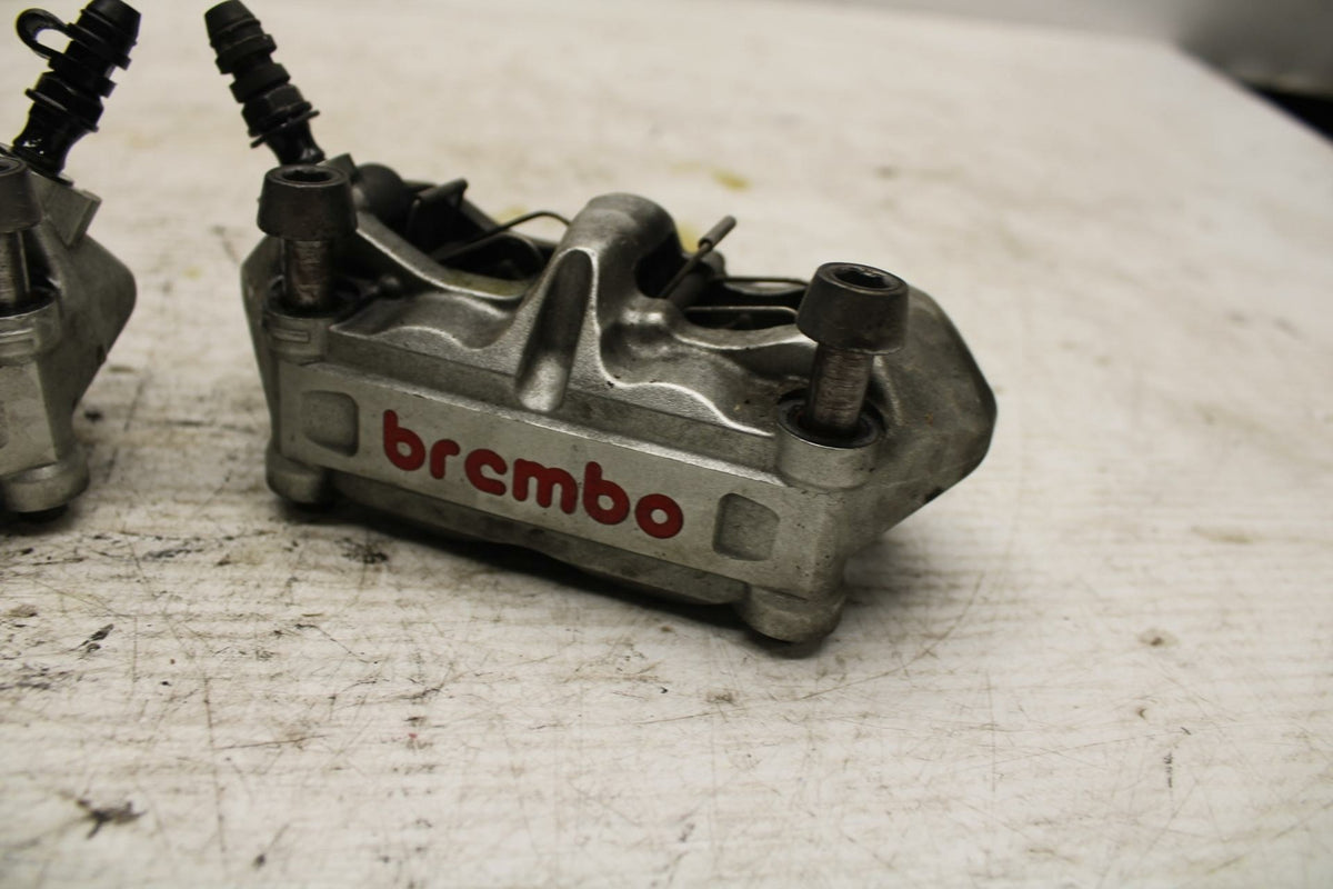 08-11 TRIUMPH SPEED TRIPLE RIGHT LEFT FRONT BRAKE CALIPER SET PAIR BB366