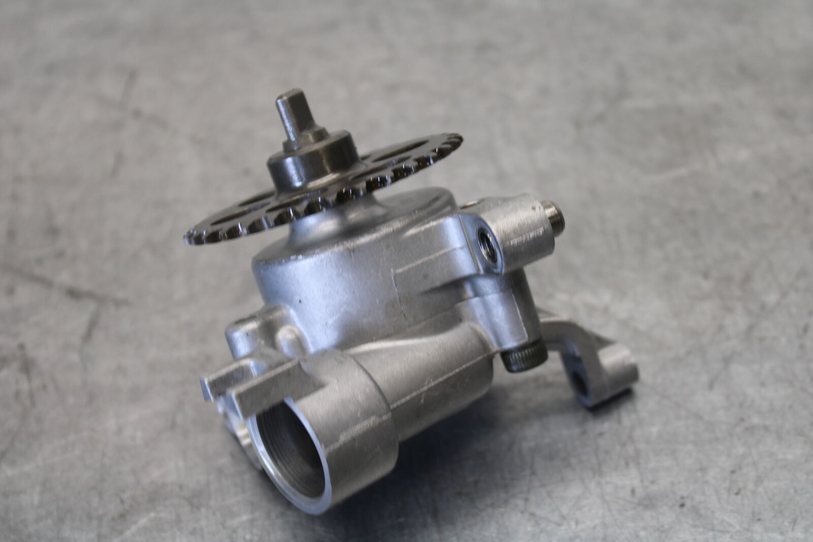 08-09 YAMAHA YZF R6S ENGINE MOTOR OIL PUMP  BB690