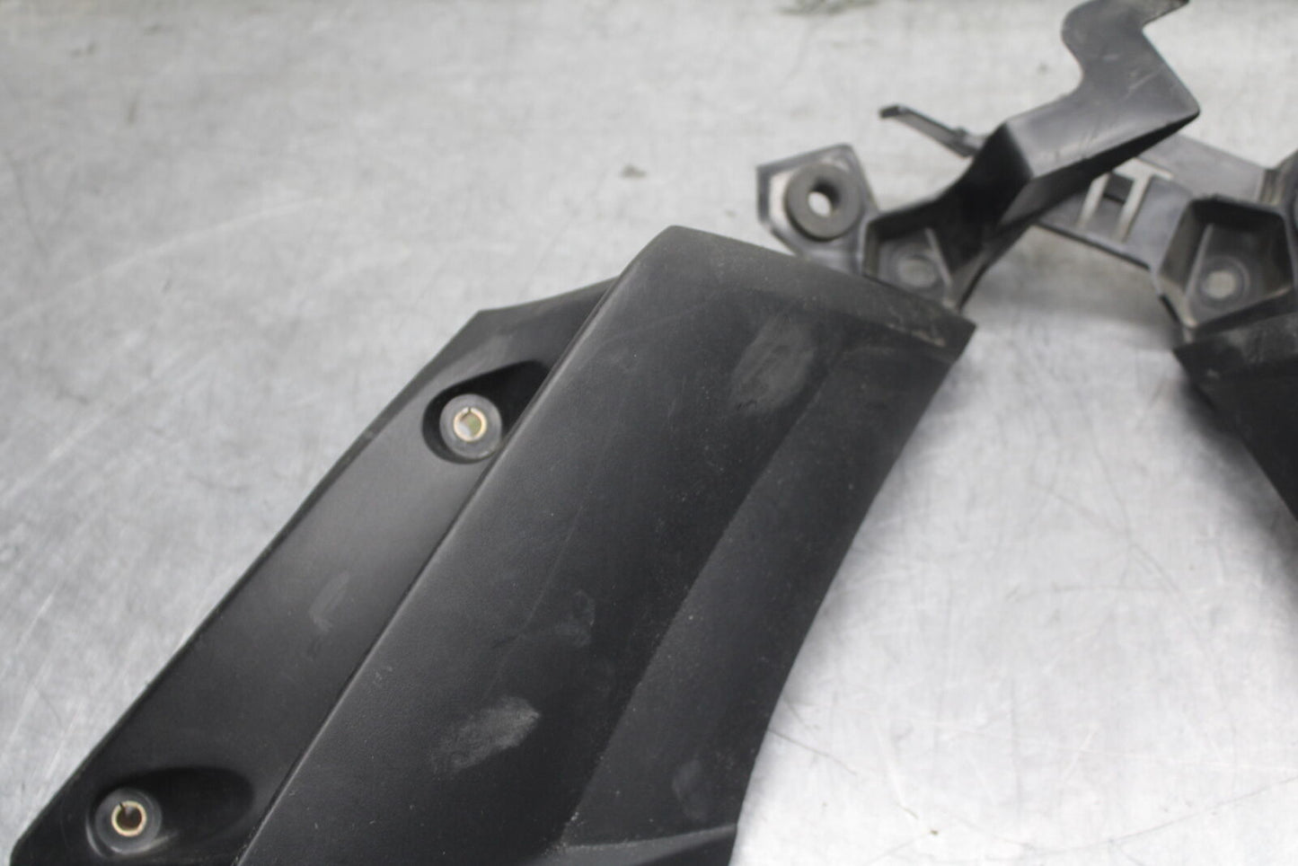 08-09 YAMAHA YZF R6S RIGHT LEFT FRAME MID SIDE COVERS COWLS PANELS TRIM BB114