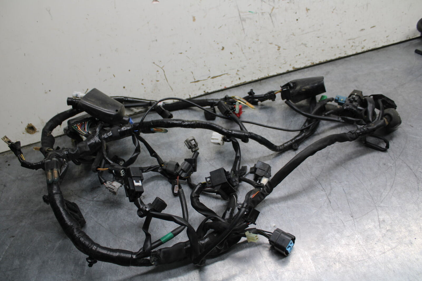 19-22 KAWASAKI Z400 MAIN ENGINE WIRING HARNESS MOTOR WIRE LOOM BB738