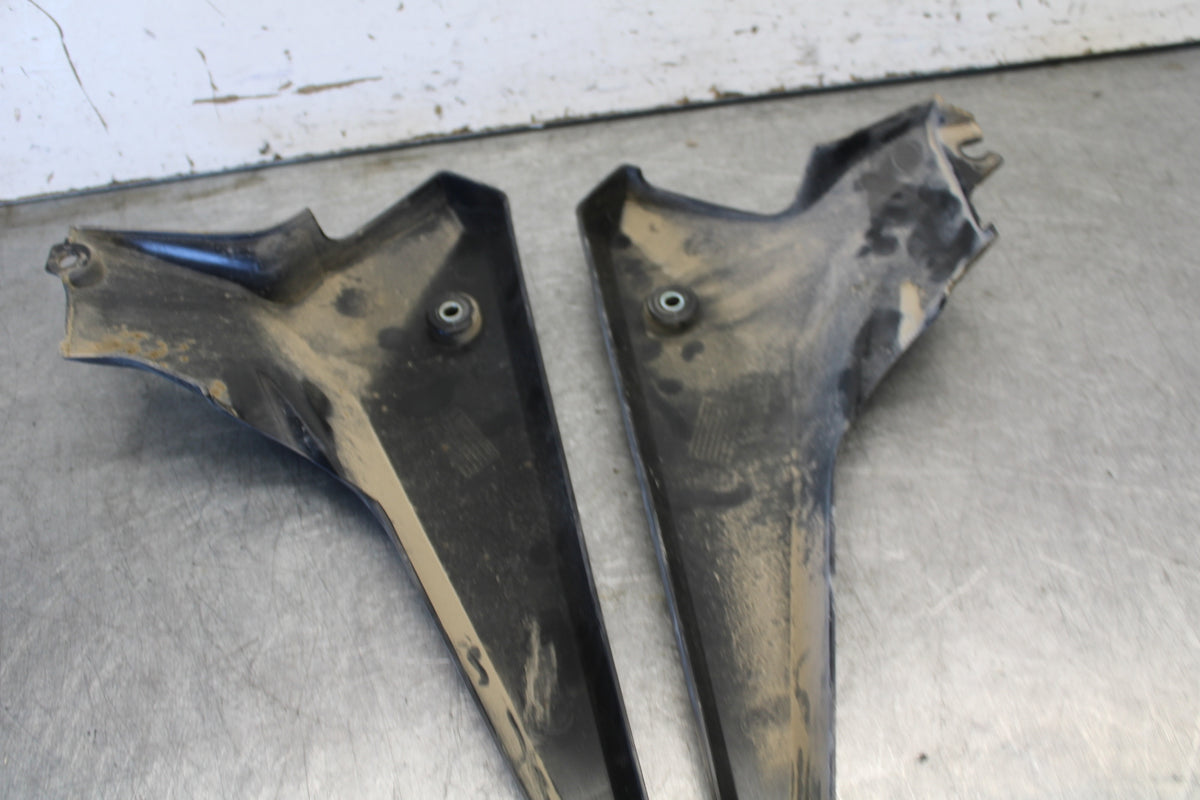 09-15 YAMAHA FZ6R RIGHT LEFT GAS FUEL TANK PANELS COVERS TRIM SET COWLS BB686
