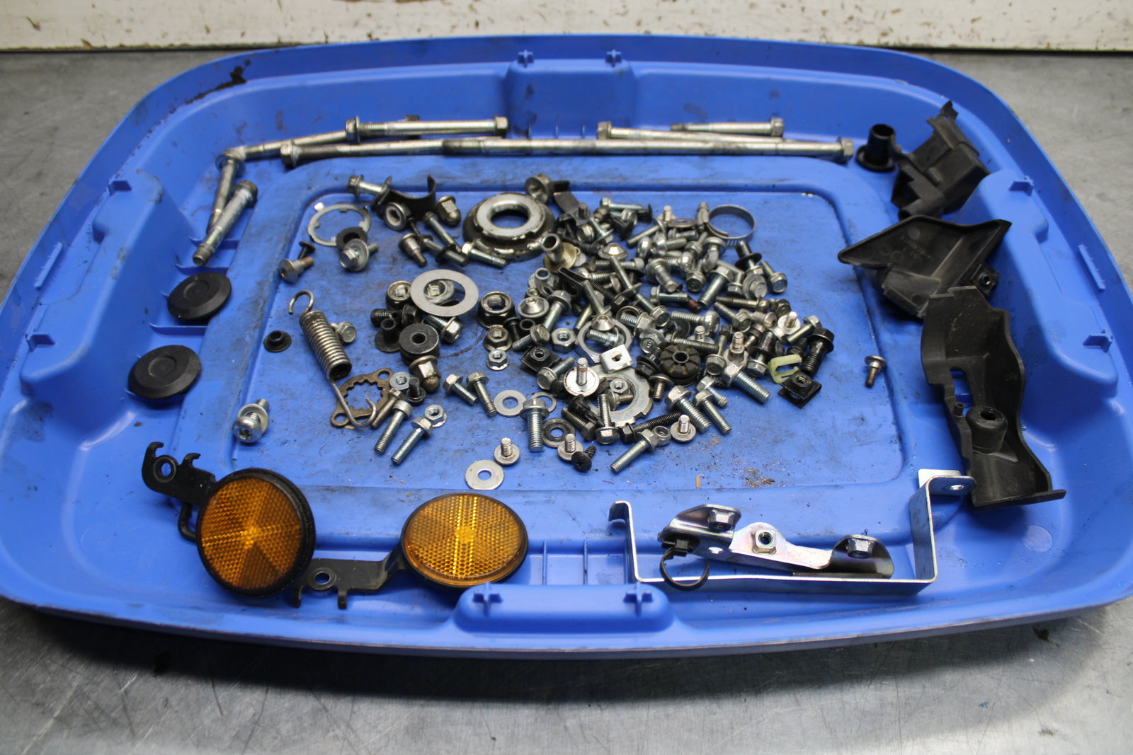15-16 HONDA CB300F MOUNTING BOLTS HARDWARE MOTOR SCREWS BB740