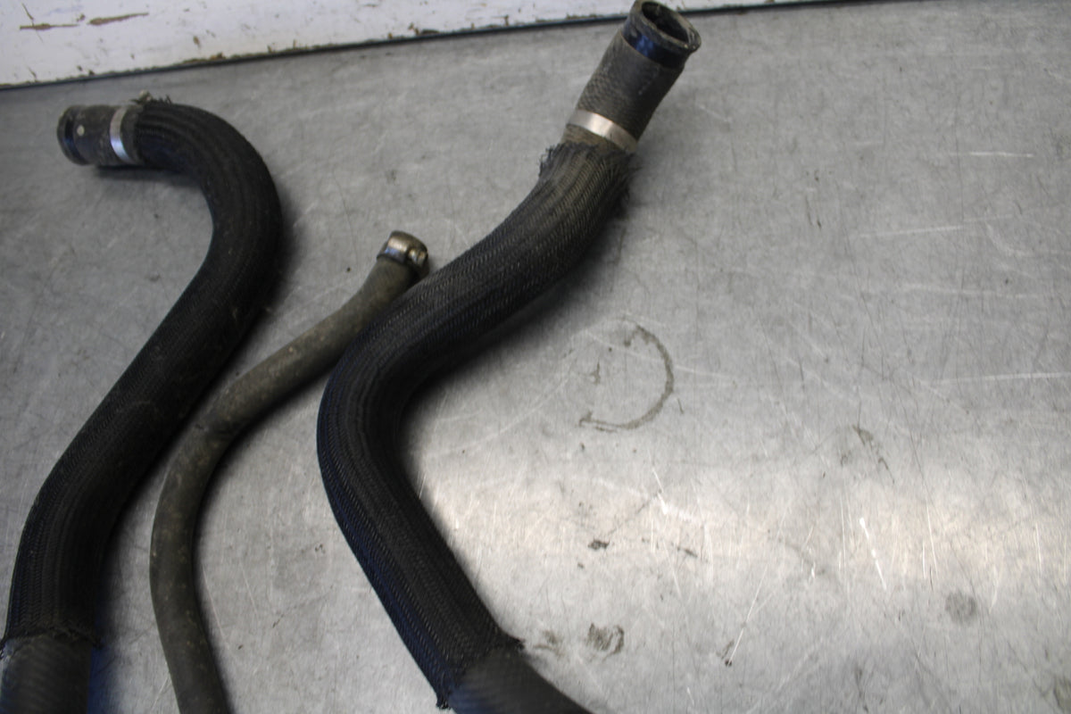04 SUZUKI GSXR600 RADIATOR HOSES ENGINE COOLANT WATER PIPES HOSE SET BB676