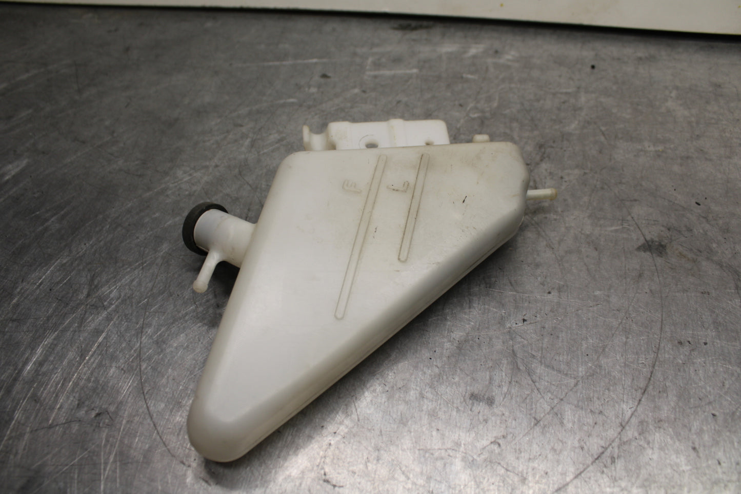 08-10 SUZUKI GSXR750 COOLANT WATER TANK RESERVOIR BOTTLE BB119