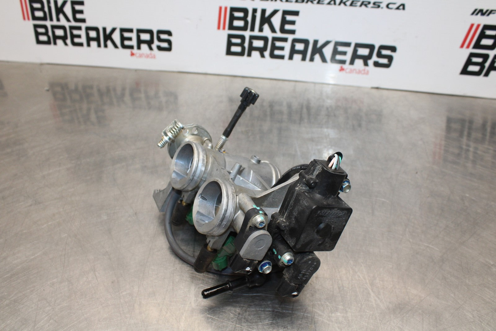 13-17 KAWASAKI NINJA 300 EX300 ABS MAIN FUEL INJECTORS / THROTTLE BODIES BB187