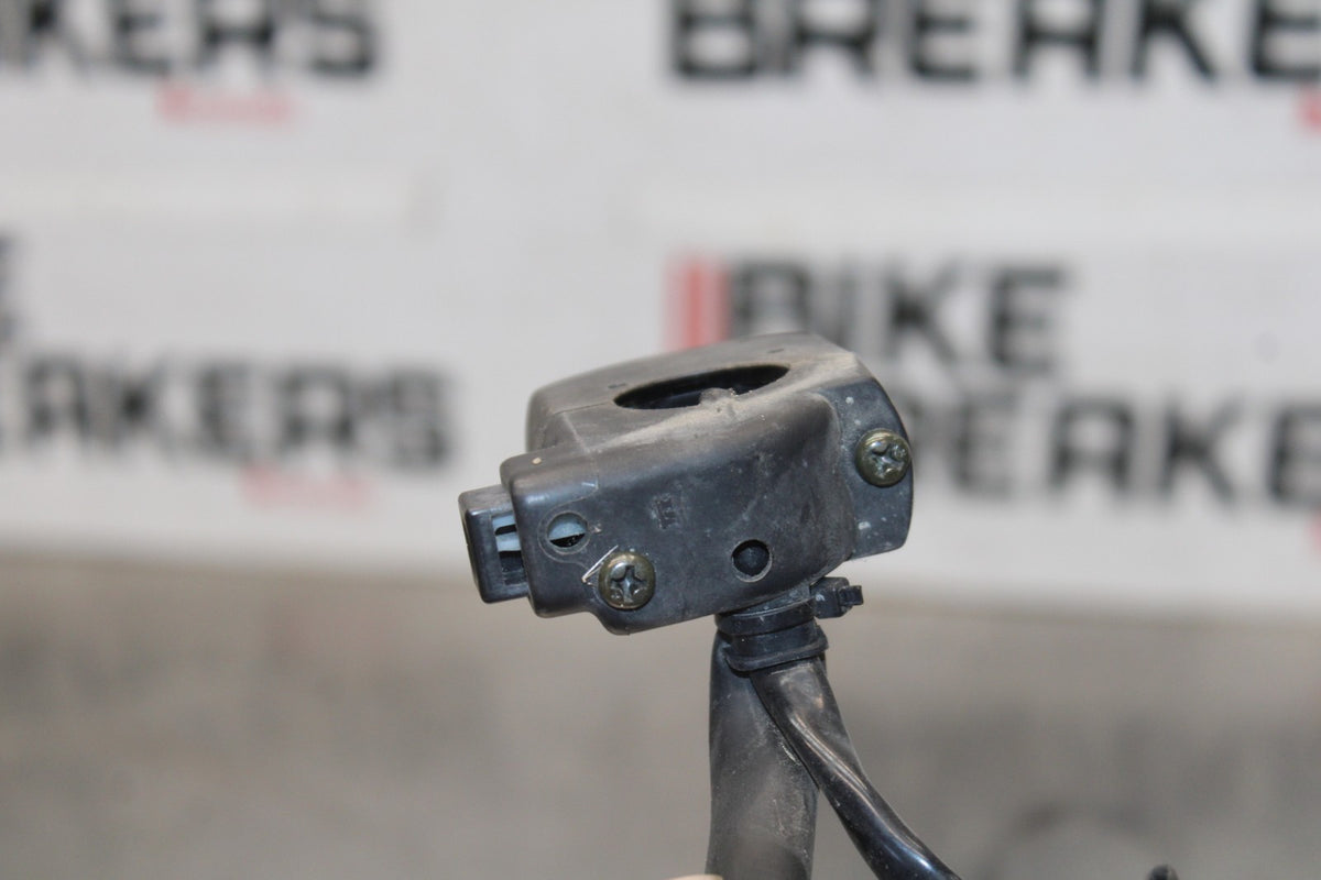 98-05 HONDA SUPER HAWK 1000 VTR1000F RIGHT CLIP ON KILL OFF START SWITCH BB924