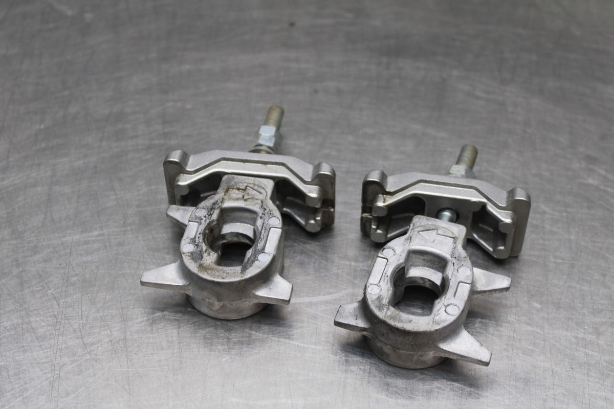 23-24 YAMAHA MT-07 SWINGARM CHAIN TENSIONER ADJUSTMENT BRACKETS  BB927