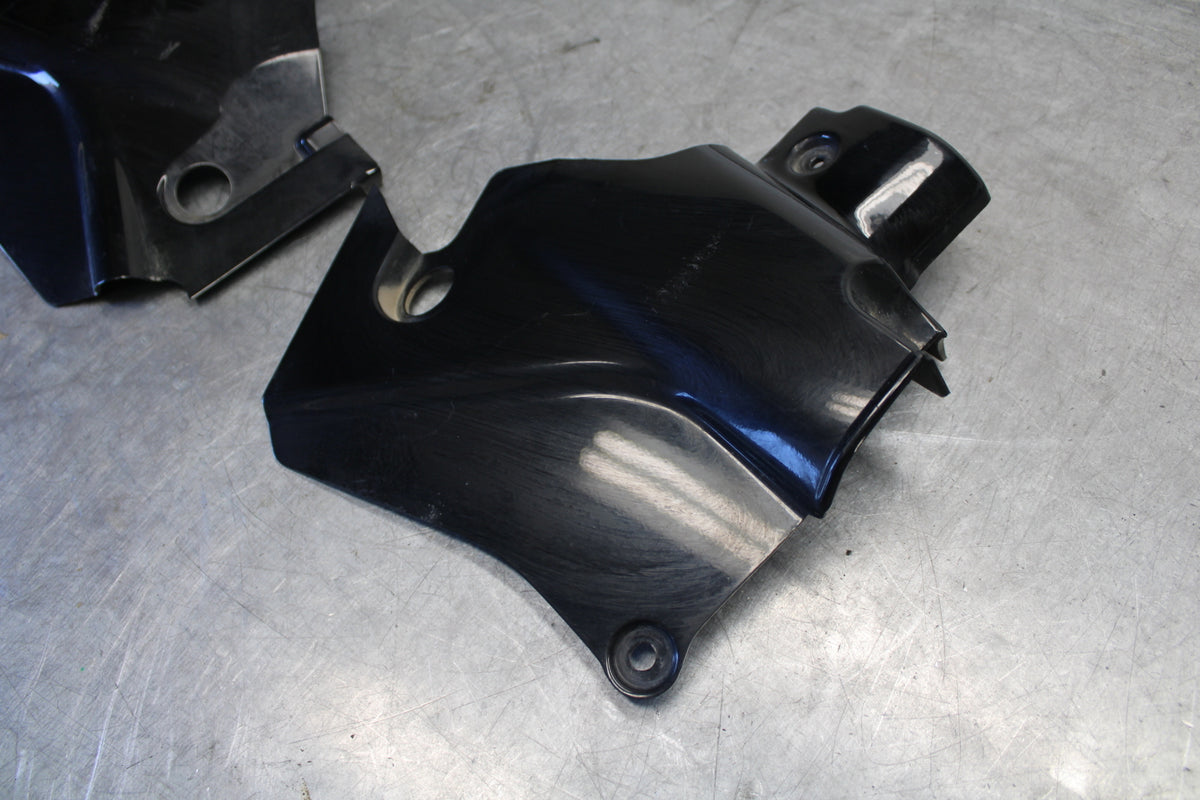 05-06 YAMAHA ROYAL STAR FRAME COVER COWL BB697