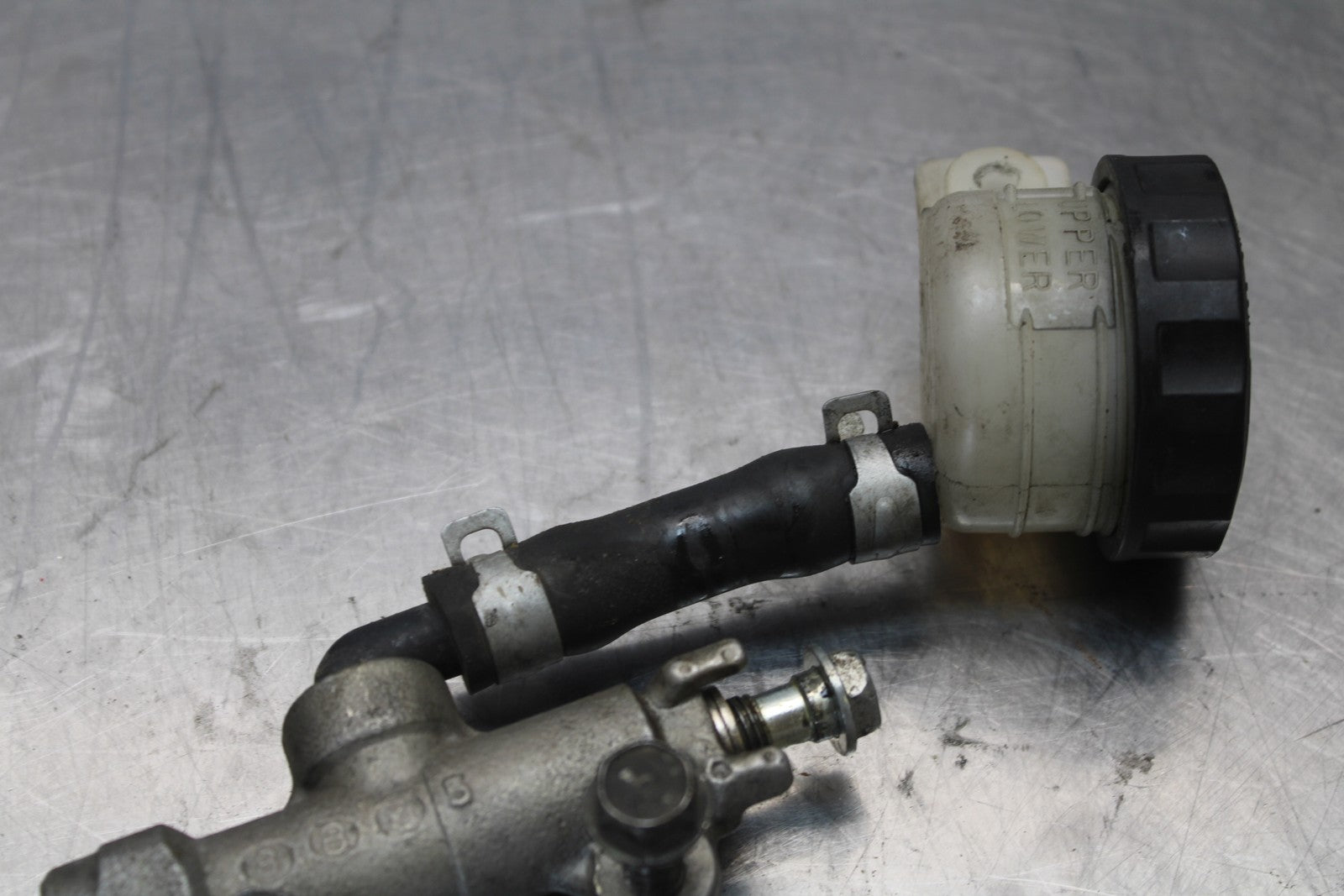 03-08 KAWASAKI VULCAN 1600 REAR BACK BRAKE MASTER CYLINDER W RESERVOIR BB196