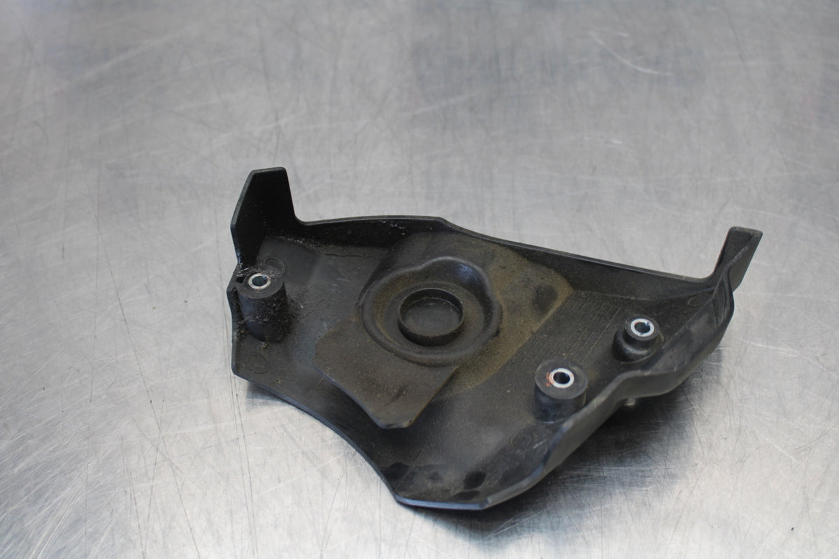 14-17 YAMAHA FZ07 ENGINE SPROCKET COVER BB162