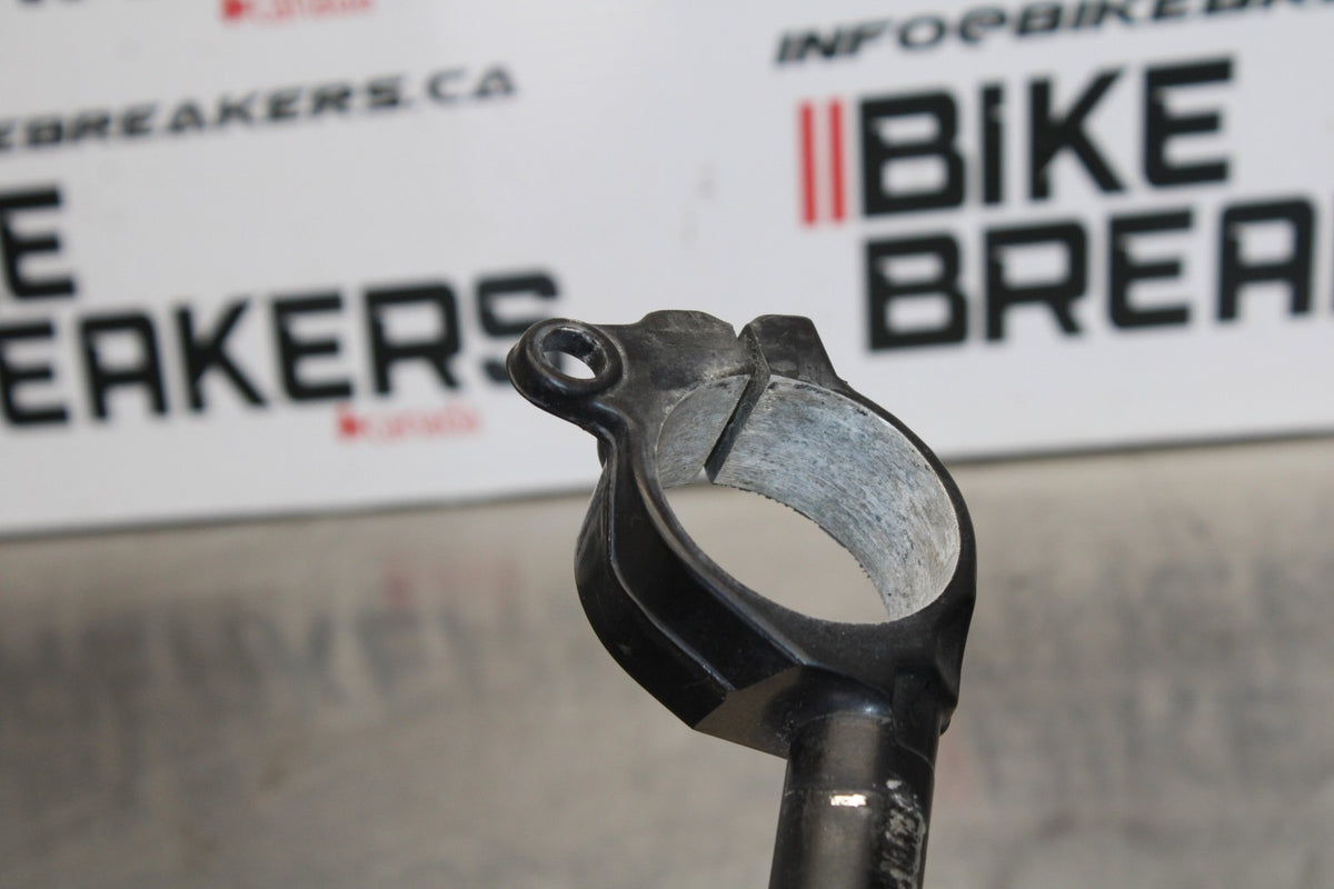 2007 Kawasaki Ninja ZX6R ZX600P RIGHT CLIP ON HANDLEBAR BB175