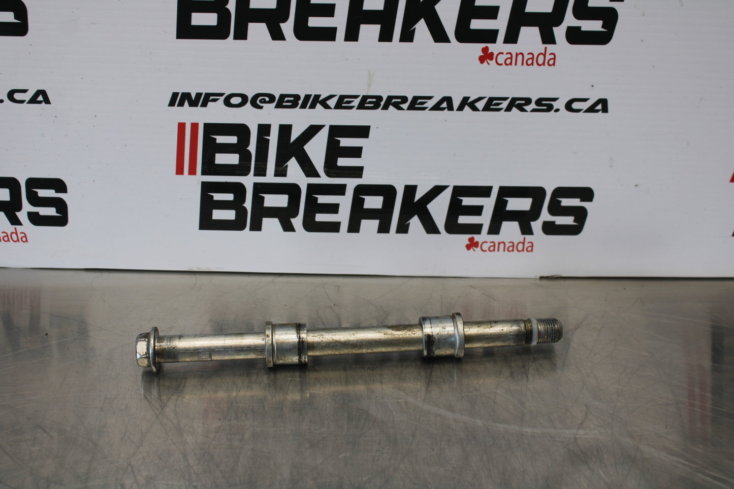 09-15 YAMAHA FZ6R FRONT WHEEL RIM AXLE PIVOT BOLT BB161