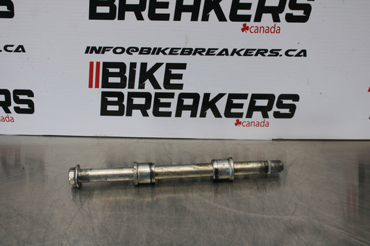 09-15 YAMAHA FZ6R FRONT WHEEL RIM AXLE PIVOT BOLT BB161