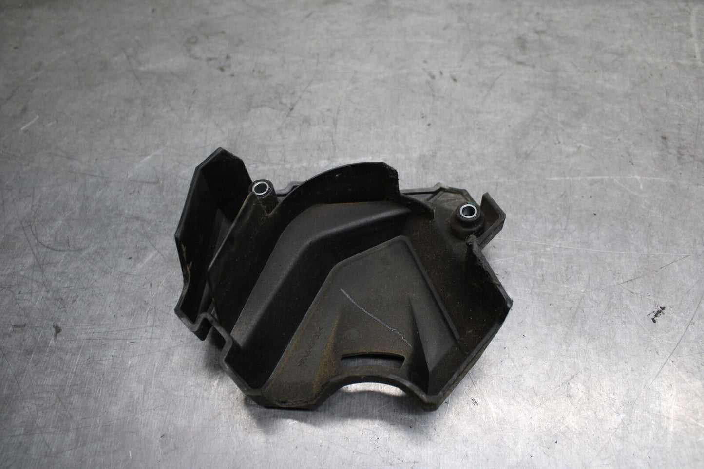 18-24 KAWASAKI NINJA 650 ENGINE SPROCKET COVER BB725