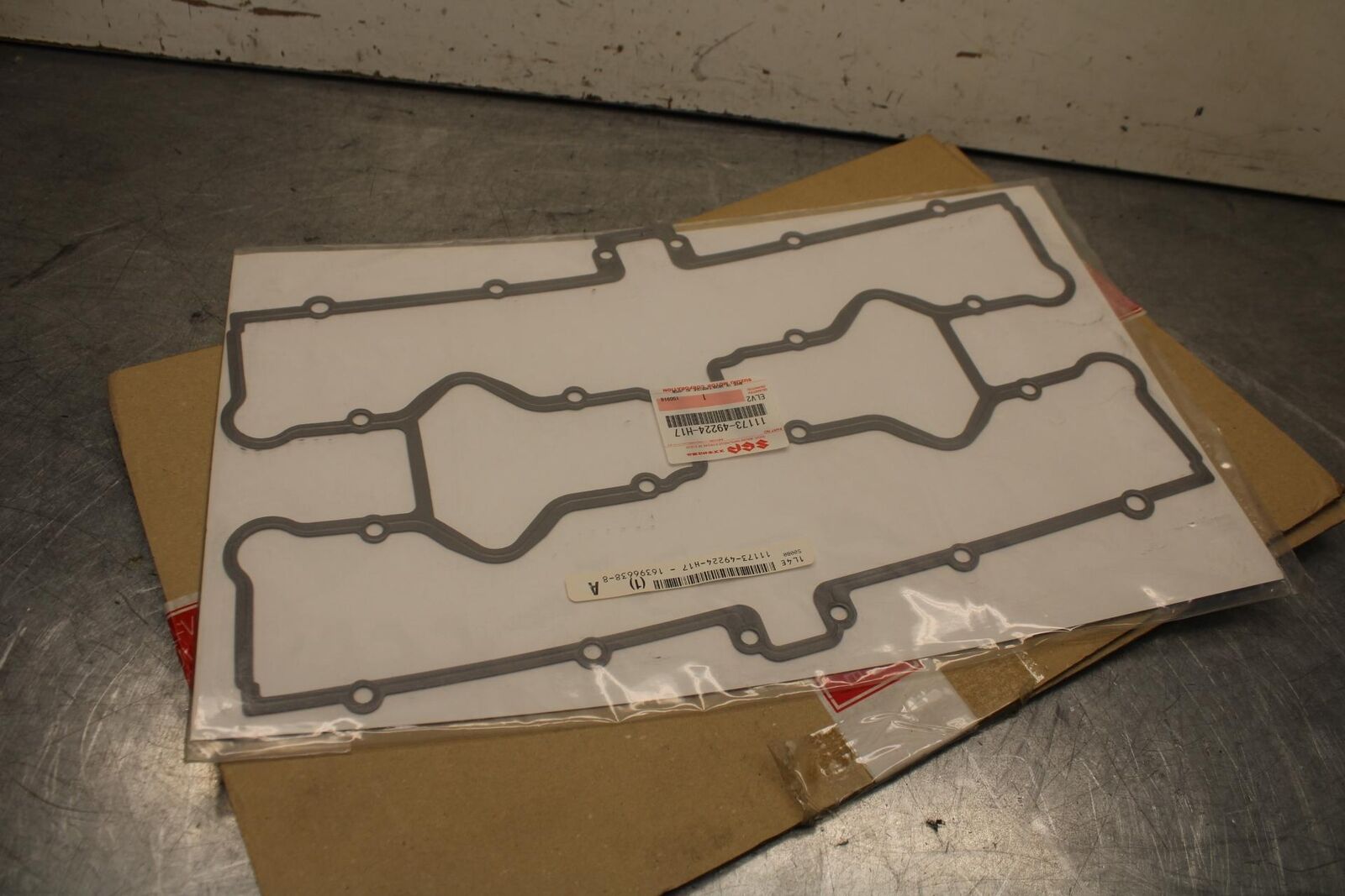 82-83 SUZUKI GS1100E ES ENGINE VALVE COVER GASKET  BB630