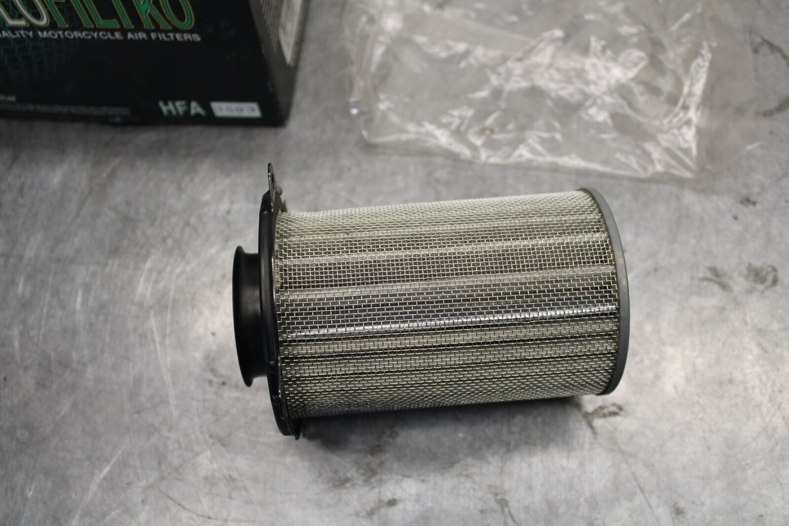 04-09 SUZUKI GS500F AIRBOX AIR INTAKE FILTER BB261