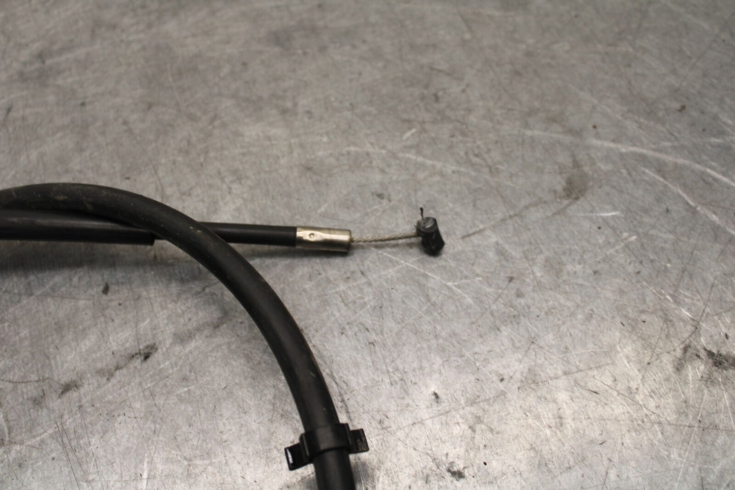 04-06 YAMAHA YZF R1 CLUTCH CABLE LINE 5VY-26335-01-00 BB659