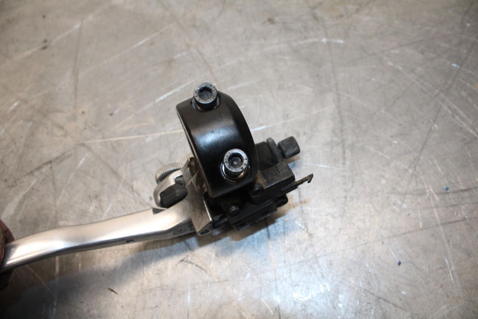 12-17 KAWASAKI NINJA 650 CLUTCH PERCH MOUNT WITH LEVER  BB470