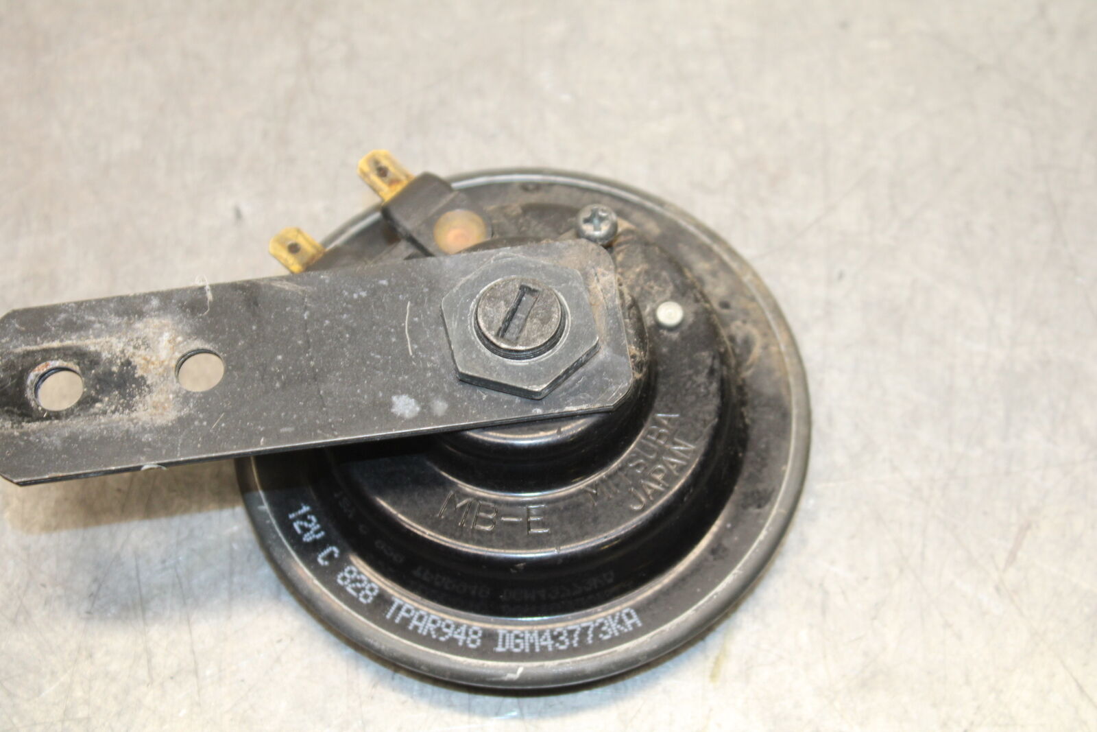 04-12 HONDA ST1300A HORN SIGNAL (ITEM A) BB669