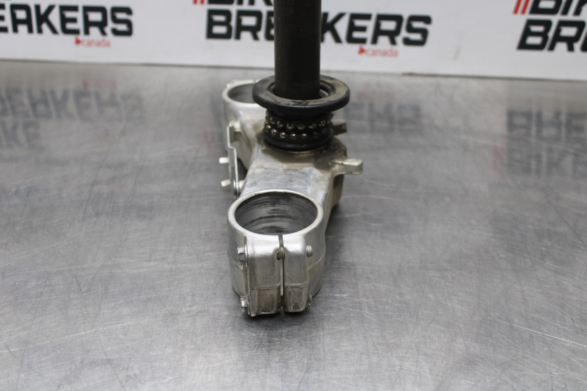08 KAWASAKI NINJA ZX10R FRONT FORKS CLAMP LOWER TRIPLE TREE STEM BB201