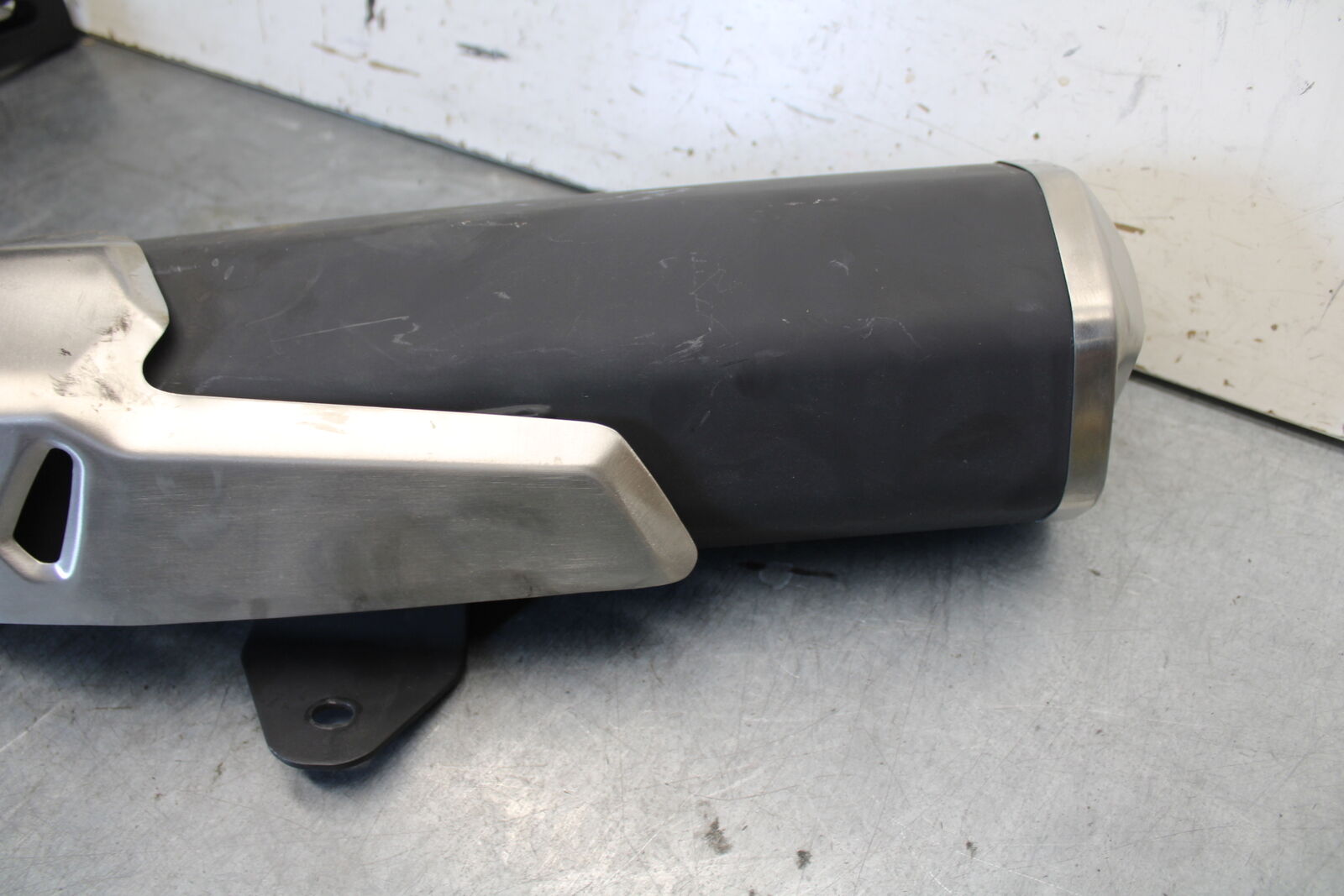 18-23 KAWASAKI NINJA 400 EXHAUST PIPE MUFFLER SLIP ON CAN SILENCER BB660