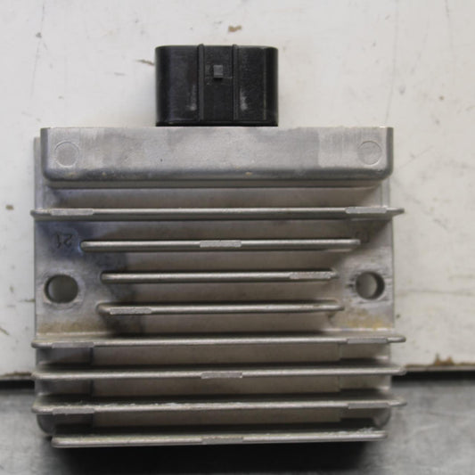 23-24 KAWASAKI NINJA ZX4R RECTIFIER VOLTAGE REGULATOR BB638