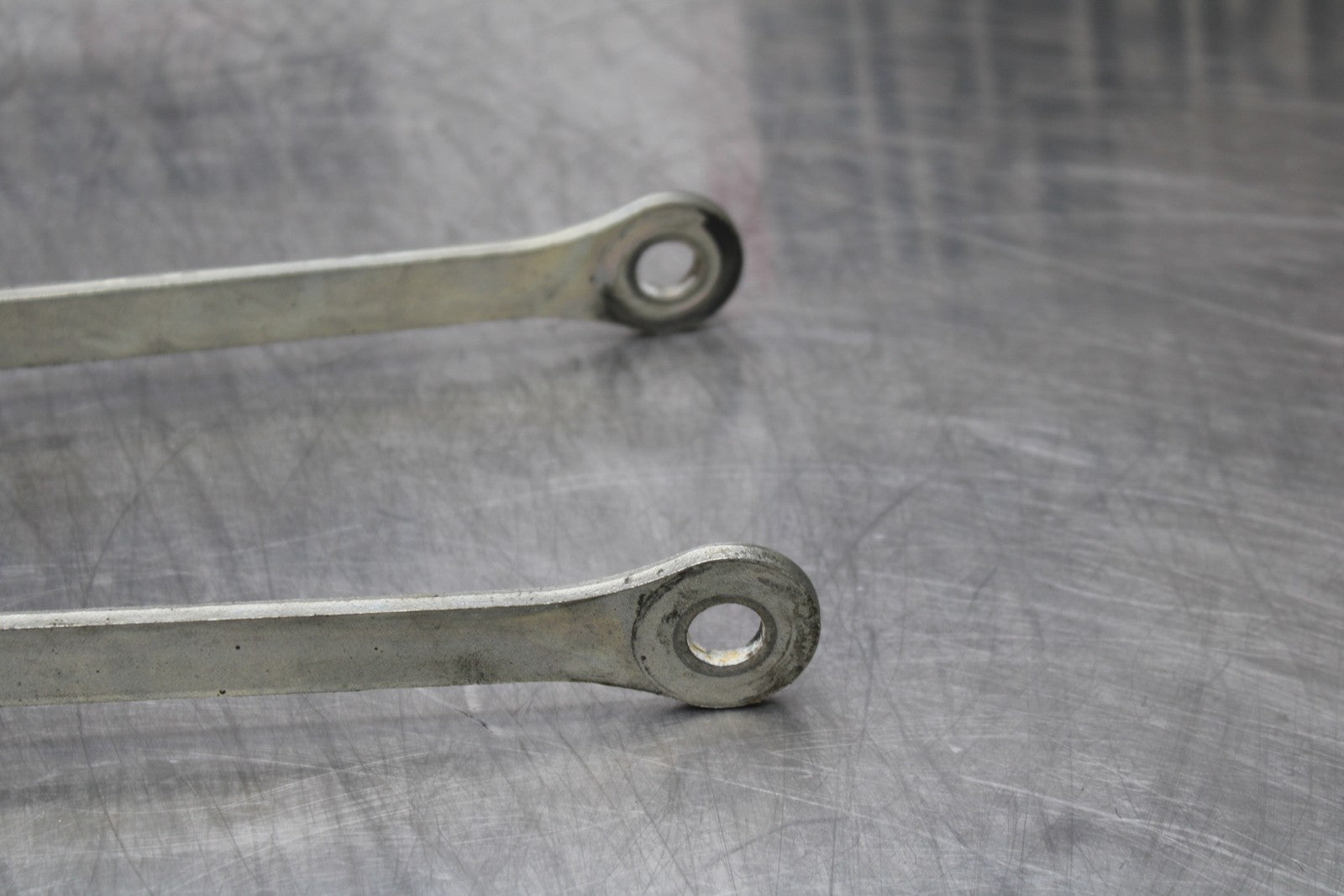 21-23 KAWASAKI NINJA ZX6R REAR DOGBONE SHOCK LINKAGE LINK BB179