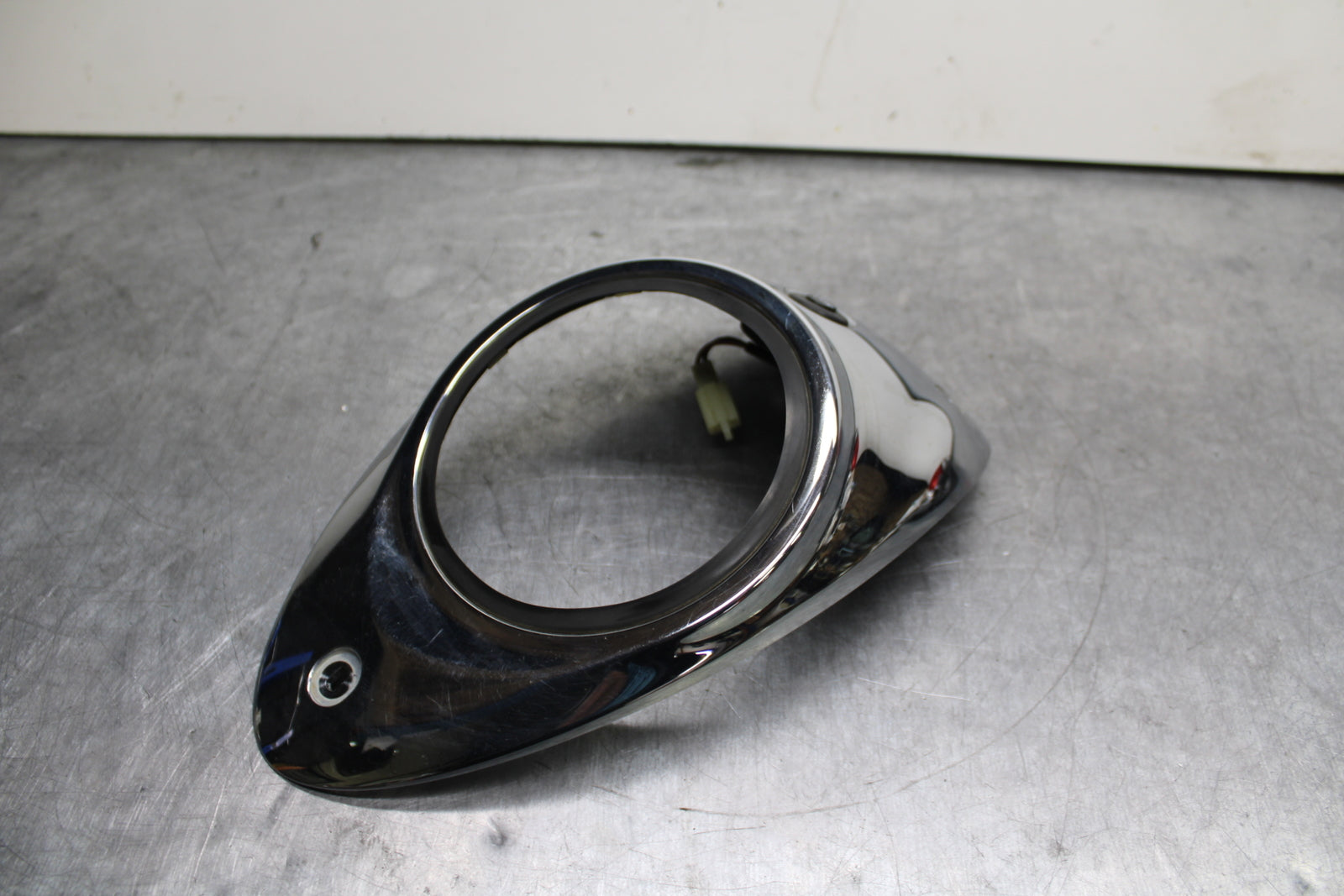 02-03 YAMAHA V STAR 1100 GAS TANK CAP COVER TRIM PANELCOWL FAIRING BB124