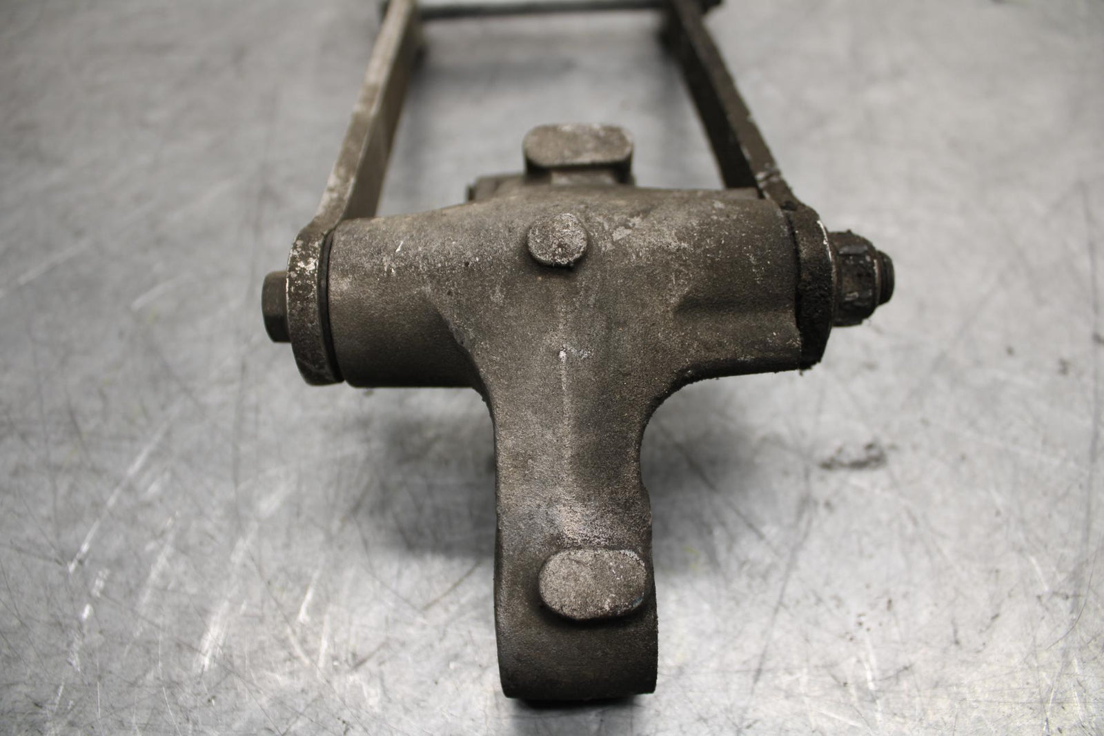 2009 Kawasaki Ninja ZX6R ZX600R REAR DOGBONE SHOCK LINKAGE LINK BB548