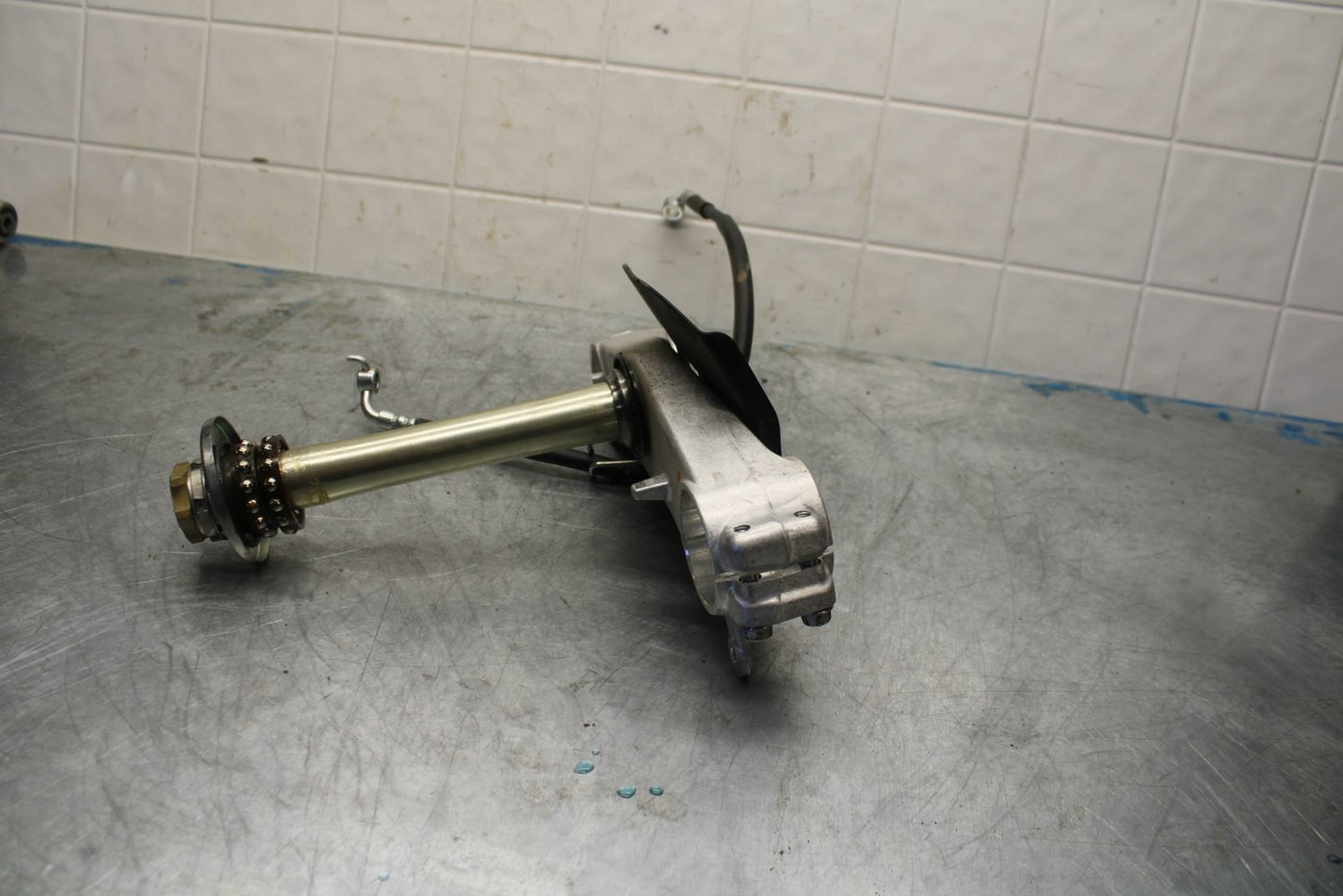 2012 Suzuki GSXR600 /750  FRONT FORKS CLAMP LOWER TRIPLE TREE STEM BB417